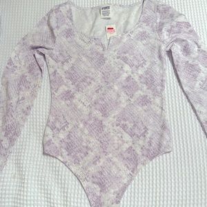 Victoria Secret Pink -light purple and white , Leopard print extra small. NWT